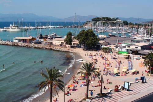 Sozer Hotel Kusadası Esterno foto
